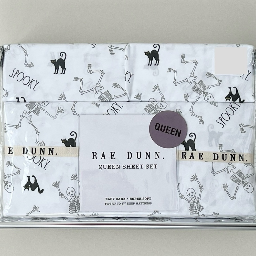 HTF Rae Dunn Halloween Spooky Dancing Skeletons Black Cat Queen Sheet Set